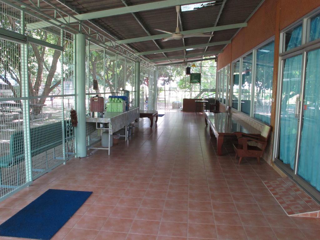 Baan Suan Chan Kanchanaburi Buitenkant foto