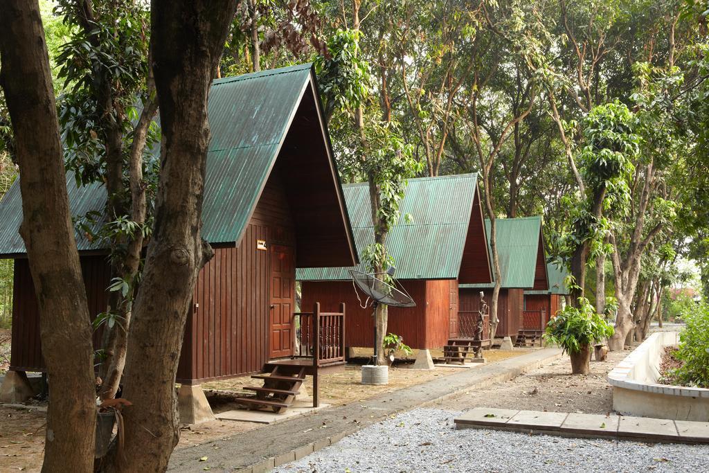 Baan Suan Chan Kanchanaburi Buitenkant foto