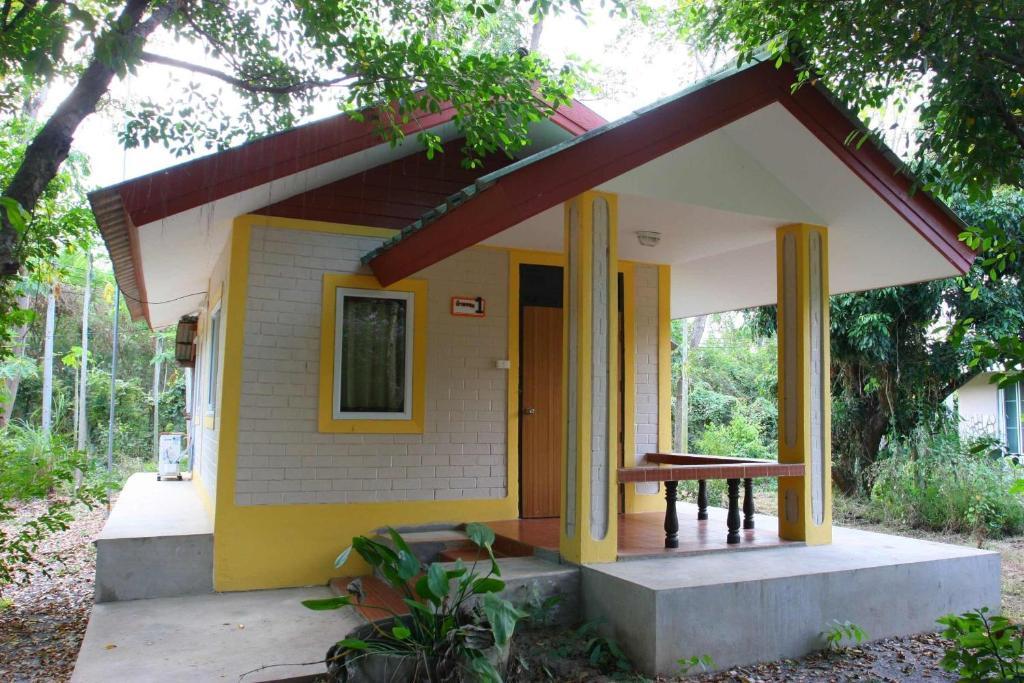 Baan Suan Chan Kanchanaburi Kamer foto