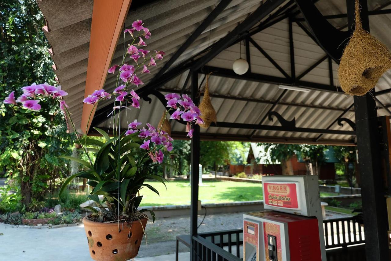 Baan Suan Chan Kanchanaburi Buitenkant foto